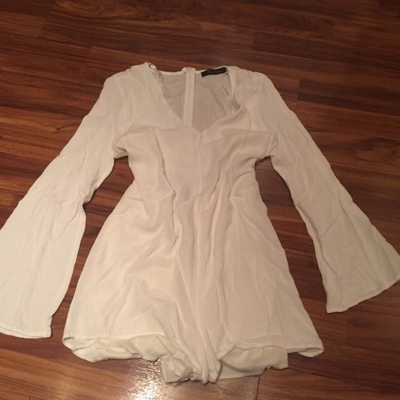 Hope's Other - White long sleeve romper